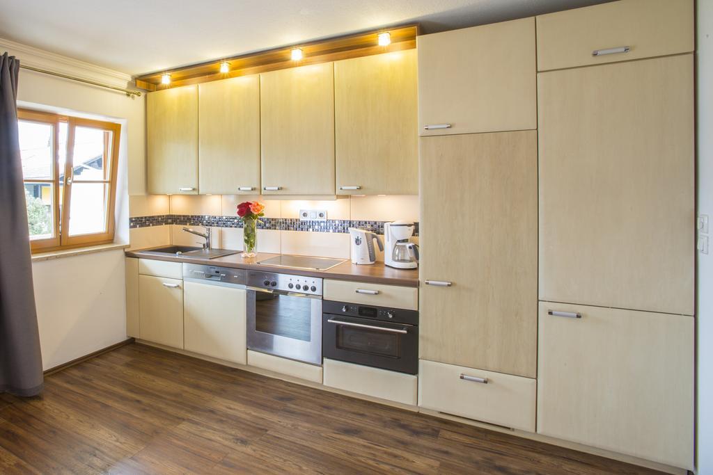 Golden Gapa Central Apartment 4 加爾米施-帕滕基興 客房 照片